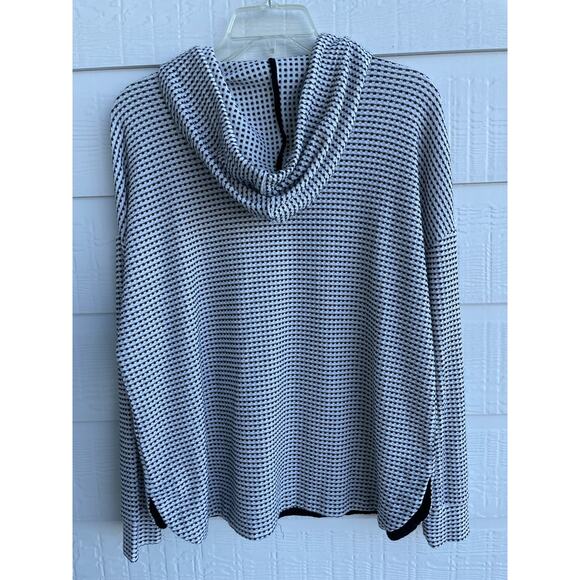 Black and White MELLODAY hoodie Medium - Picture 2 of 6